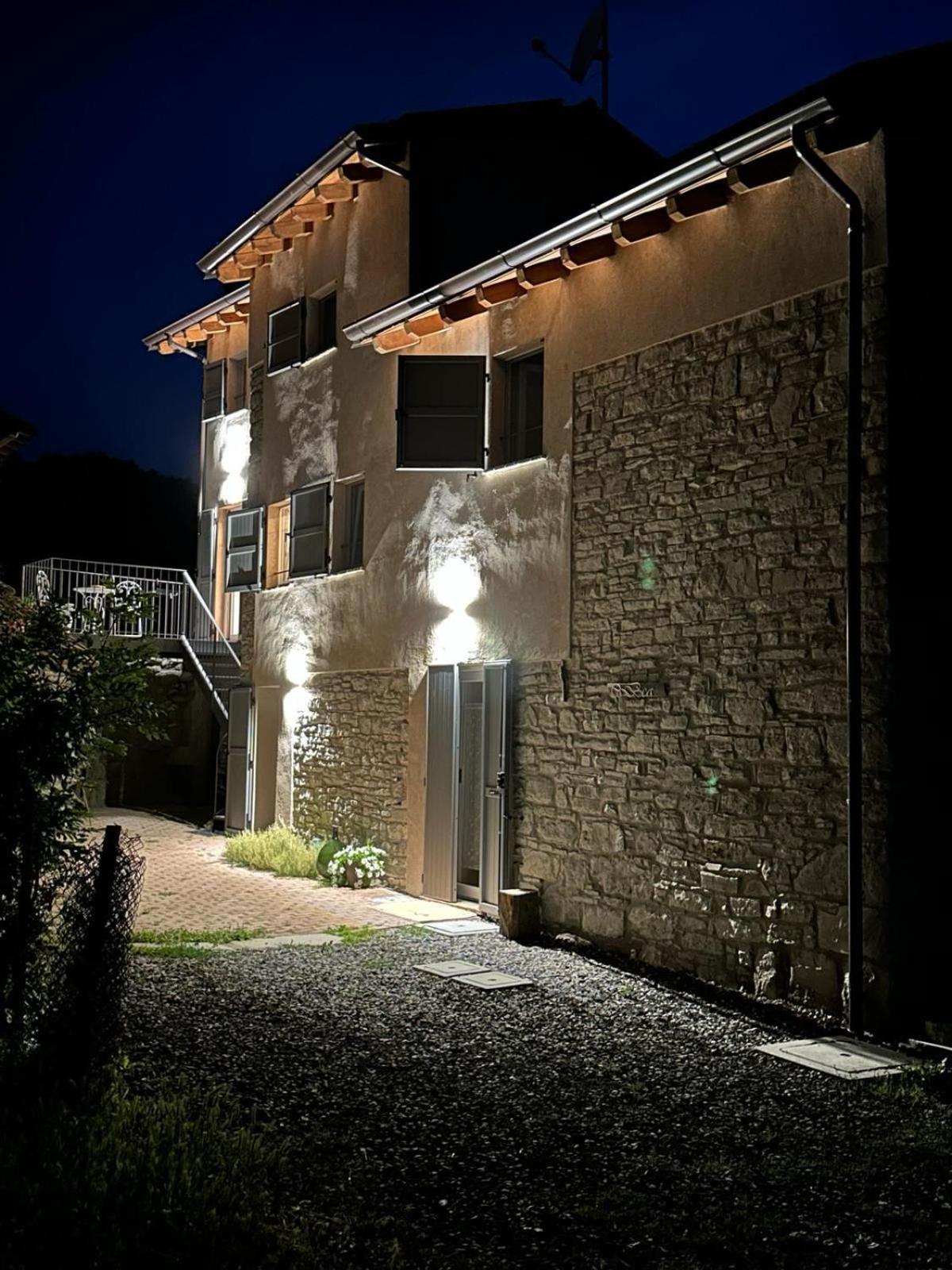 Casa Del Giglio A Cadelmonte Villa Valle  Buitenkant foto